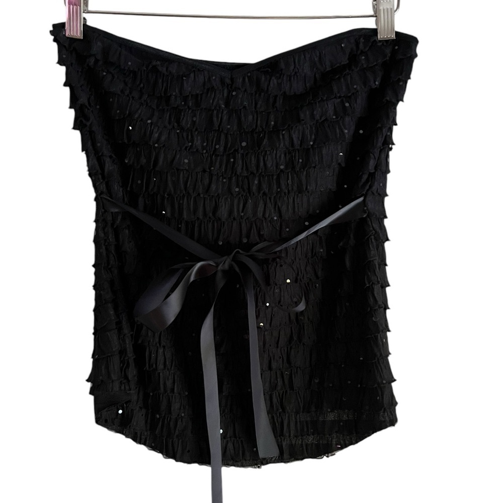 Sparkling Super Cute Black Shelly Tube Top with Ruffles a d Satin Bow